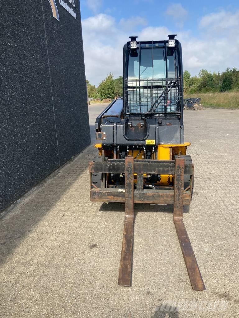 JCB TLT 35 D 4x4 Teleskoplader