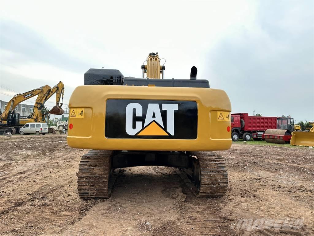 CAT 330 D L Raupenbagger