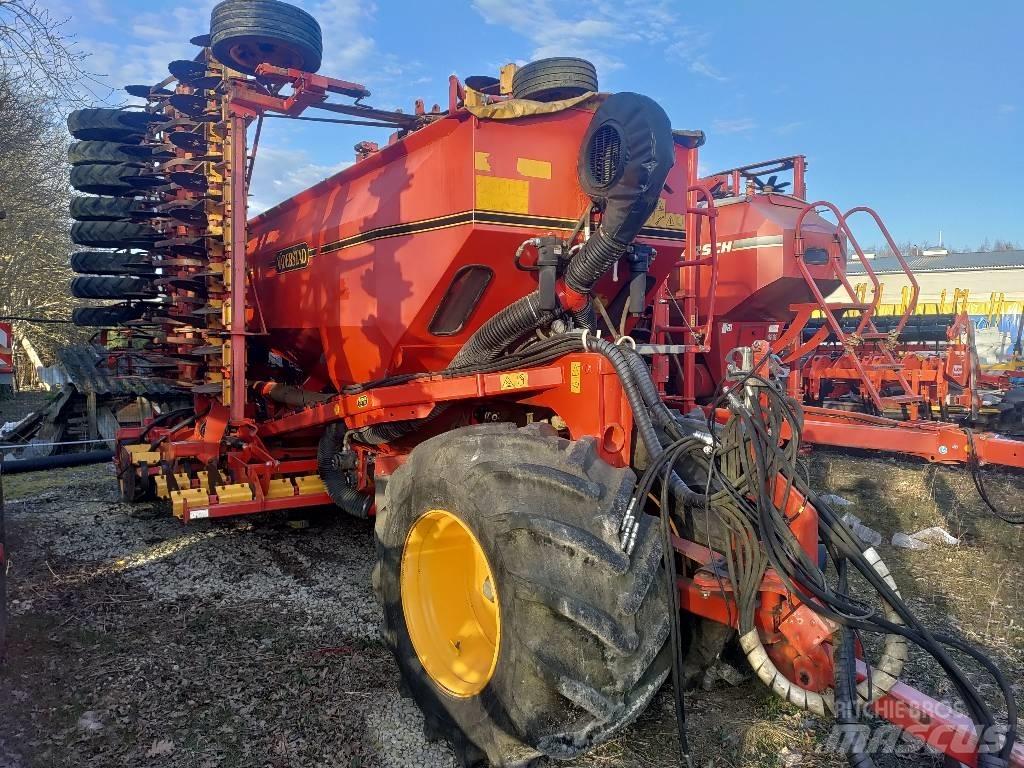 Väderstad Rapid 800J Drillmaschinen