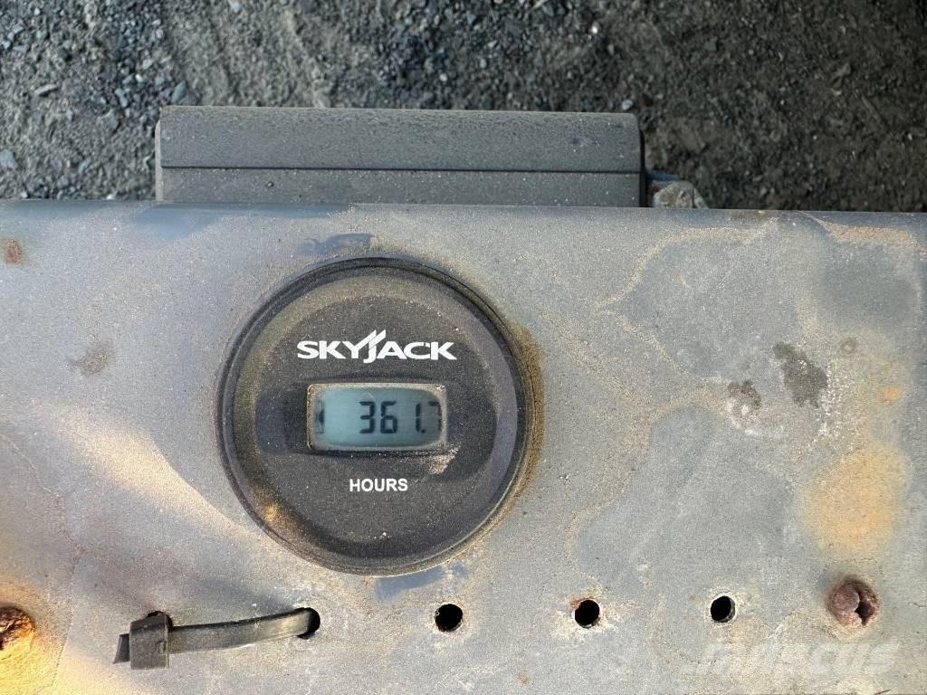 SkyJack SJ 4632 Scheren-Arbeitsbühnen