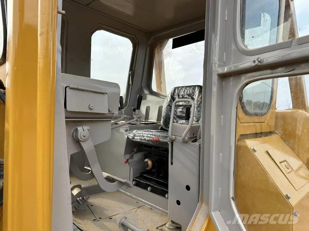 CAT D7G Bulldozer