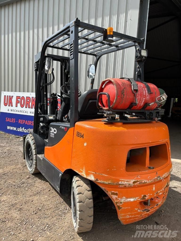 Doosan G 30 E-5 Gasstapler