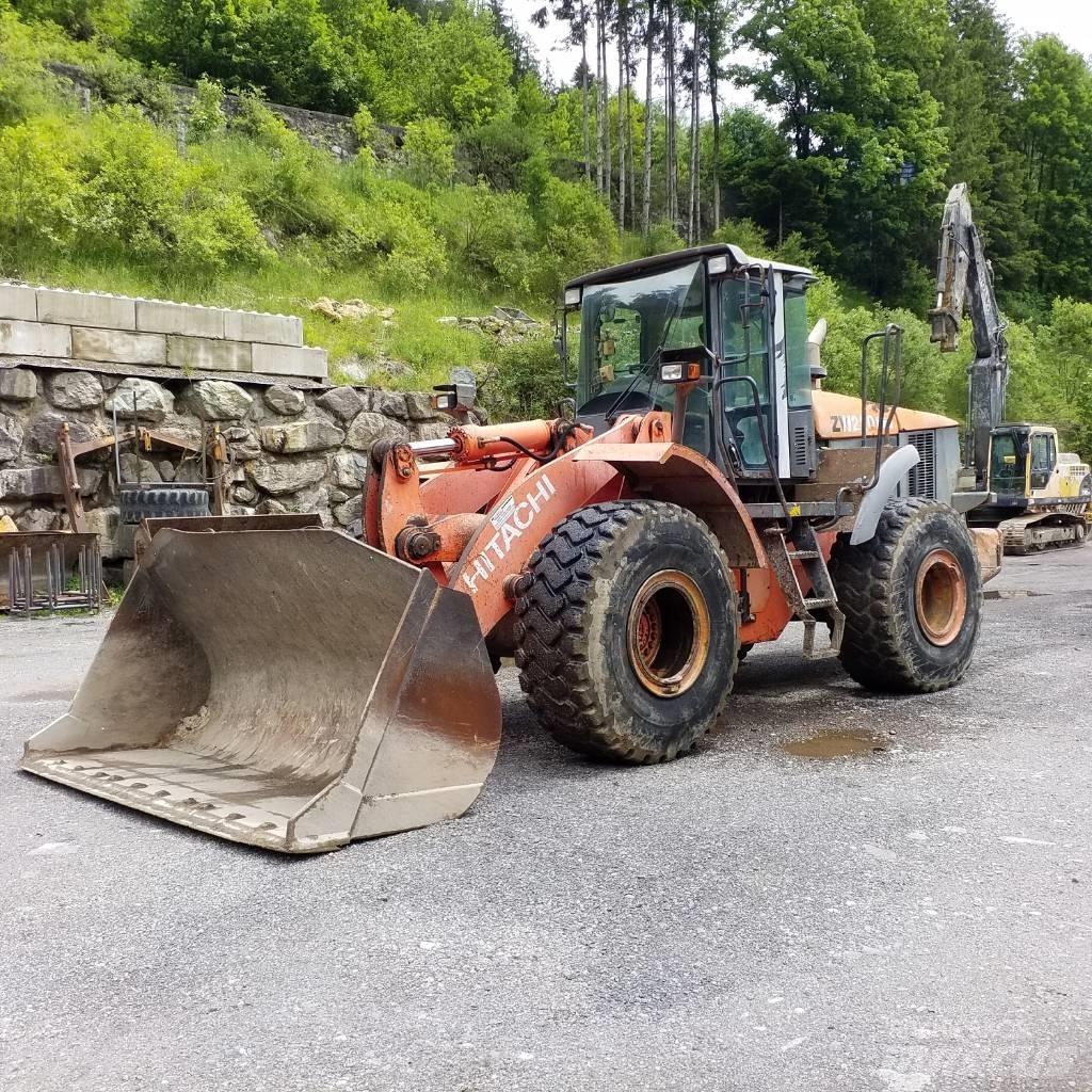 Hitachi ZW 220 Radlader