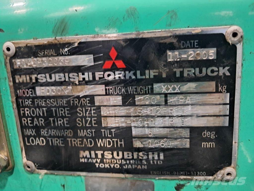 Mitsubishi FD30NT Dieselstapler