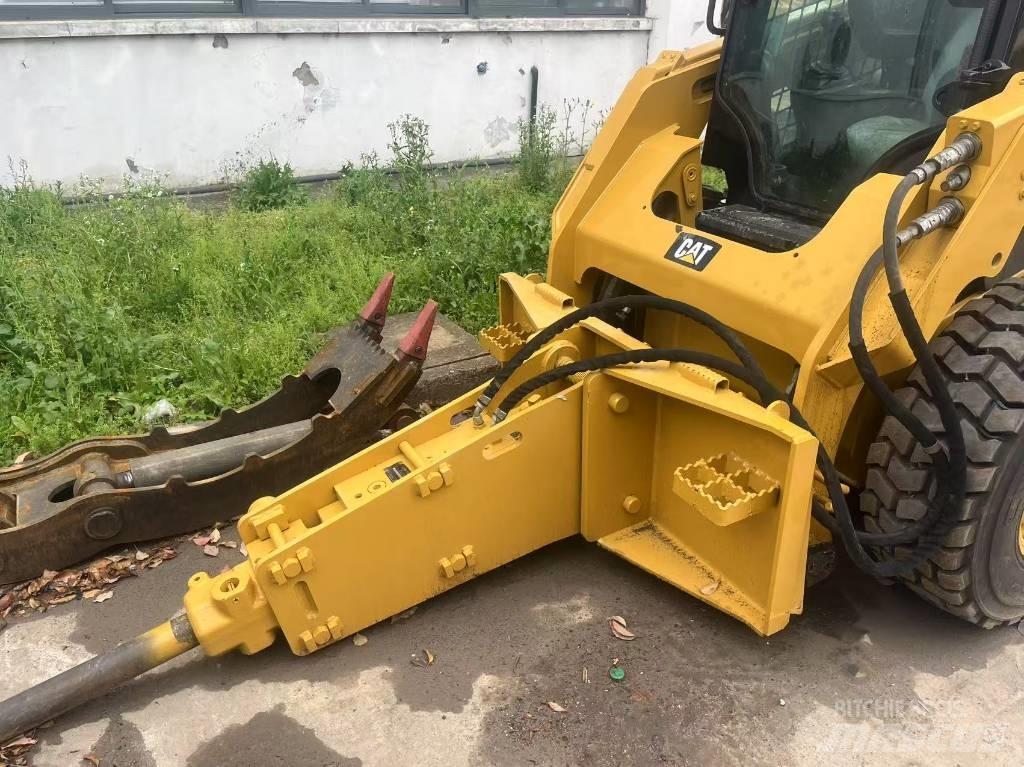CAT 246 D Kompaktlader