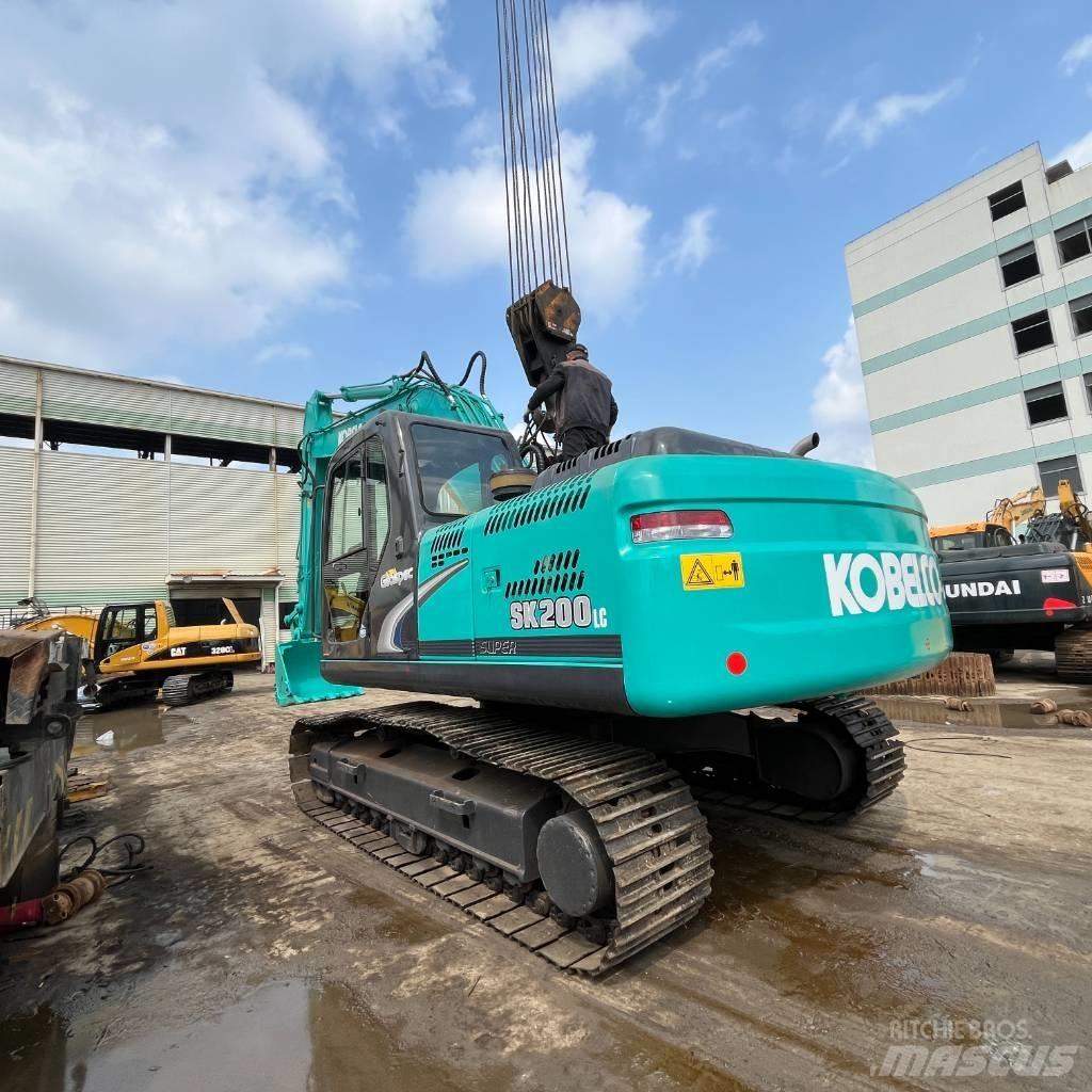 Kobelco SK200LC-8 Raupenbagger