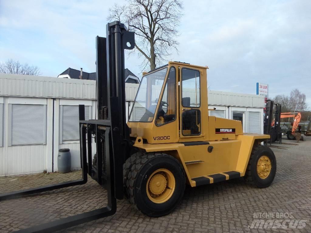 CAT V 300 C Dieselstapler