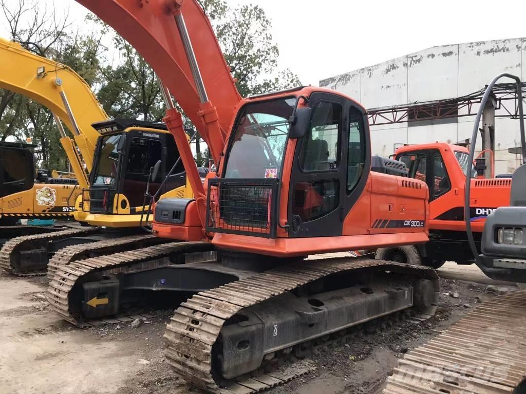 Doosan dx300 Raupenbagger