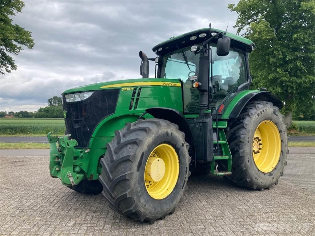 John Deere 7230R Traktoren