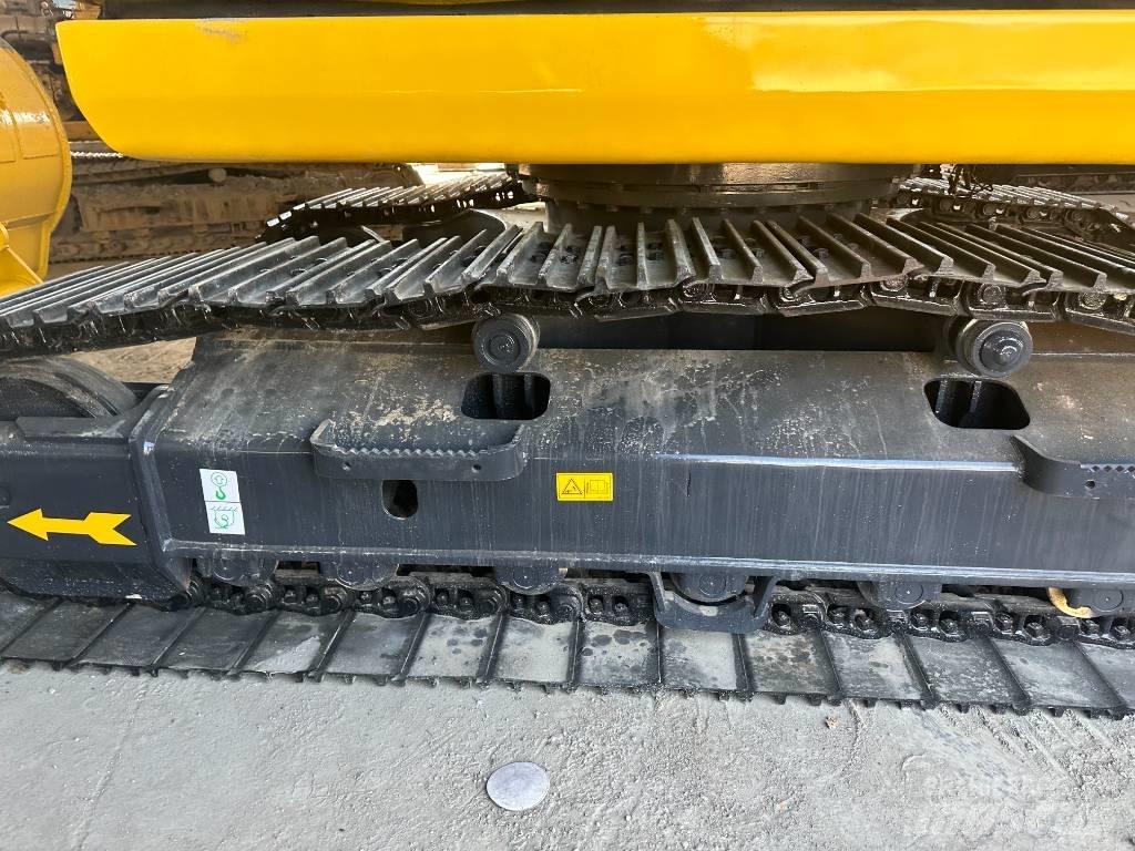 Komatsu PC 200-8 Midibagger  7t - 12t