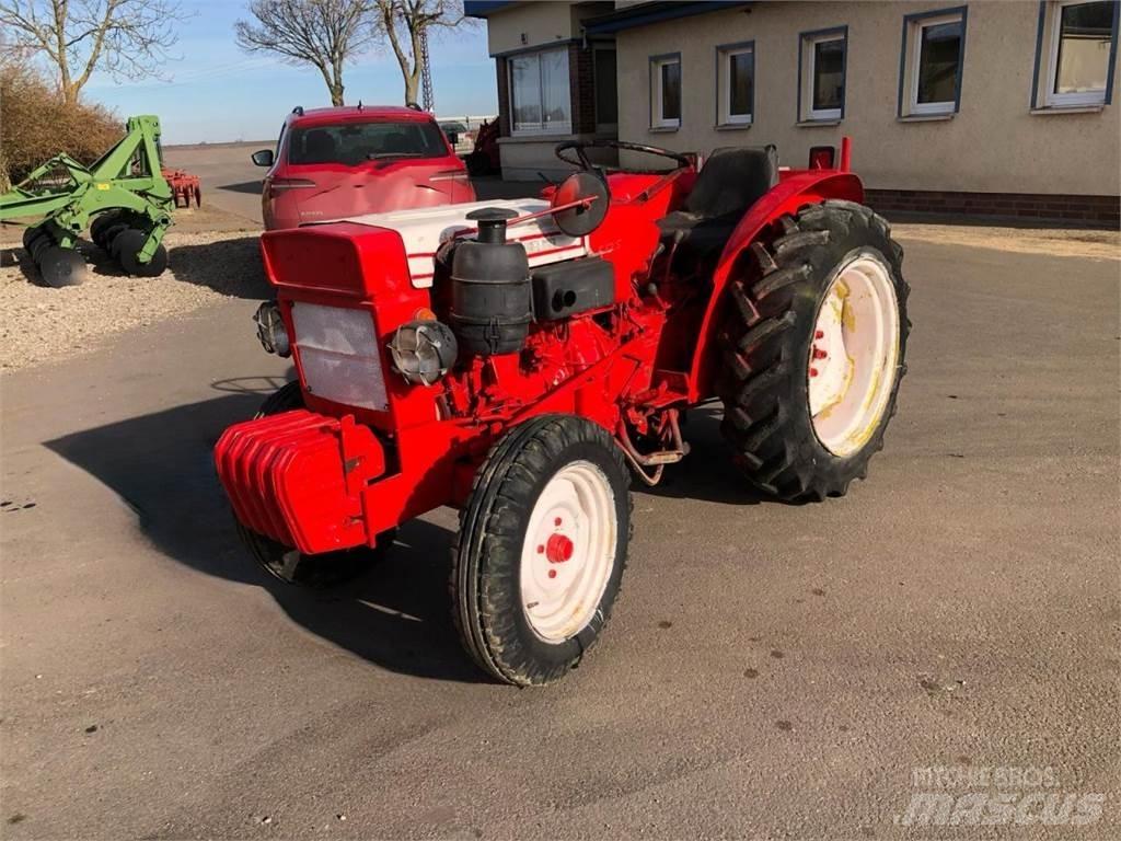 Astoa H 3000 D Traktoren