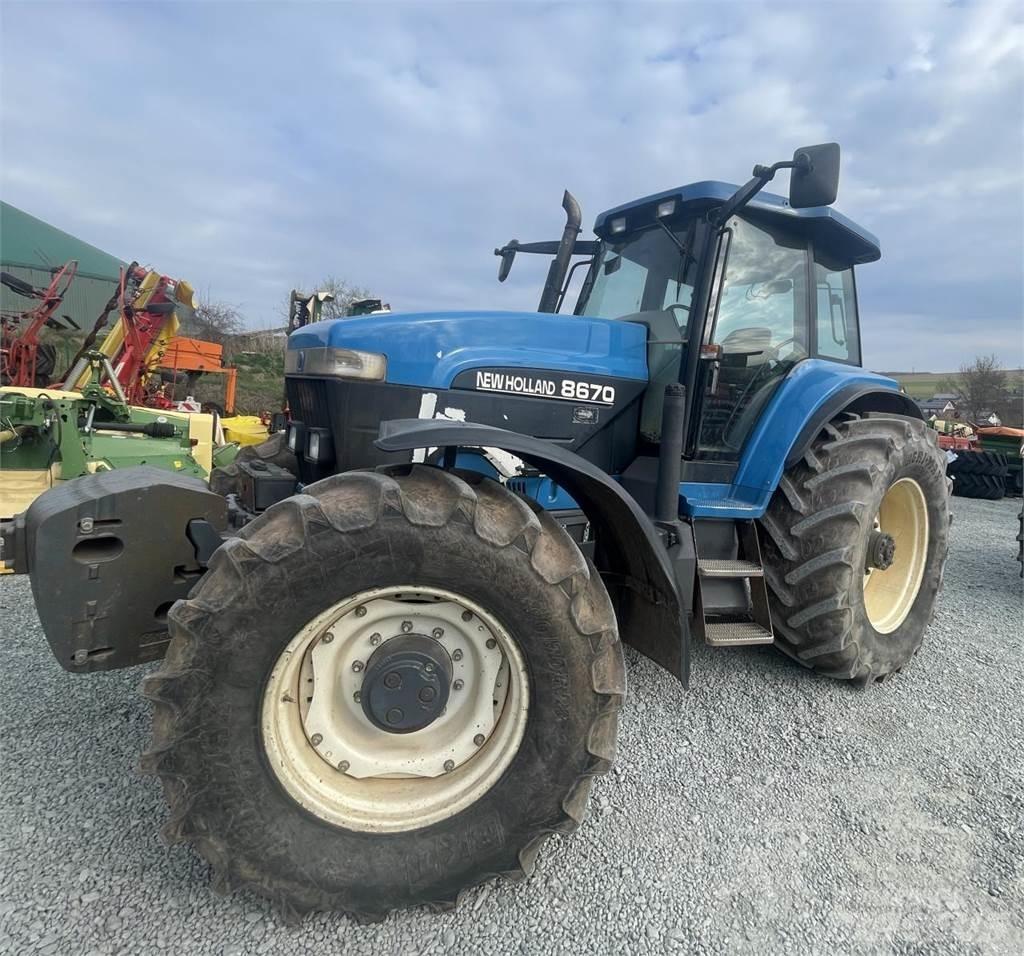 New Holland 8670 Traktoren
