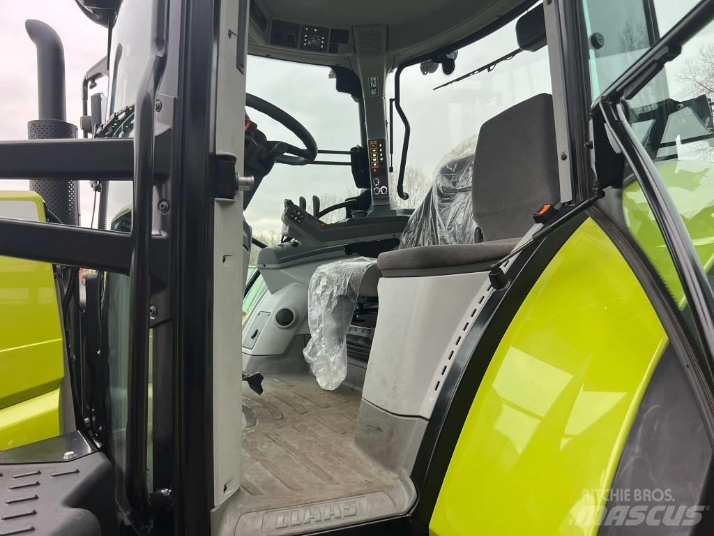 CLAAS Arion 610 CIS Traktoren