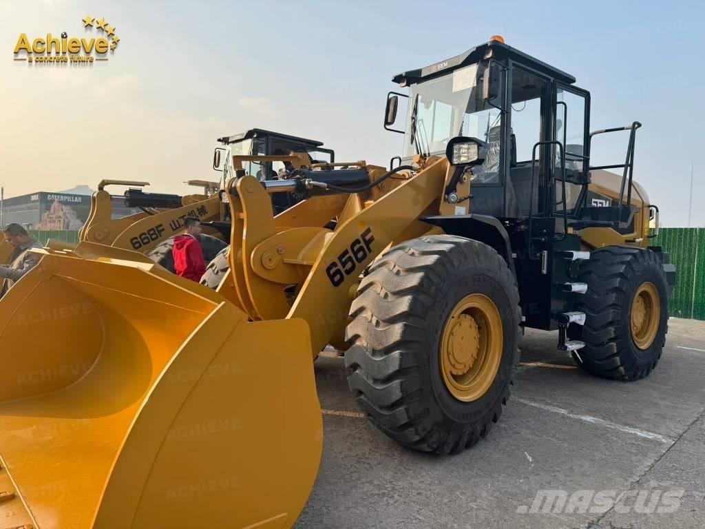 SEM 656F Radlader