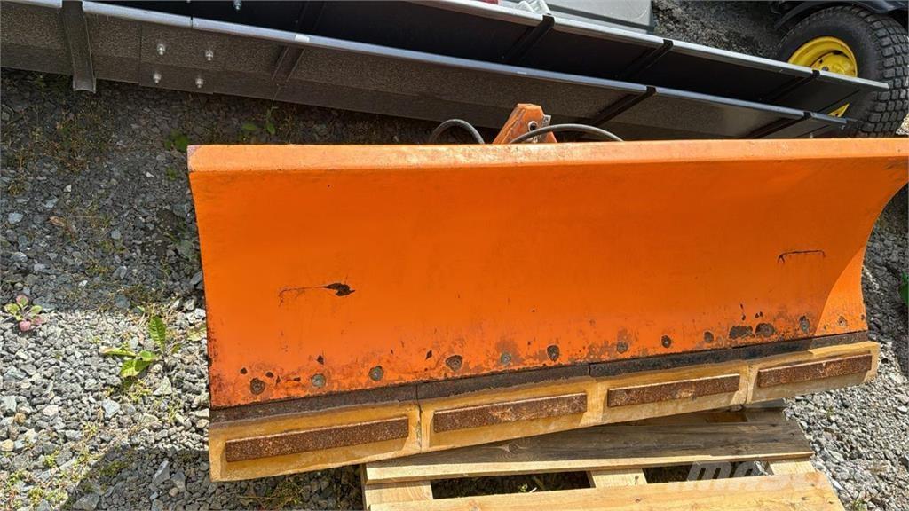 John Deere 3720 Kleintraktoren