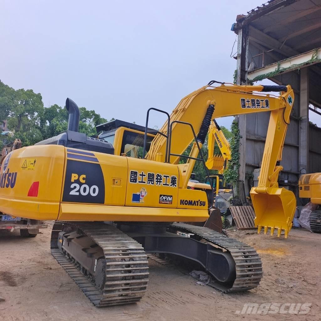Komatsu PC 200 Raupenbagger
