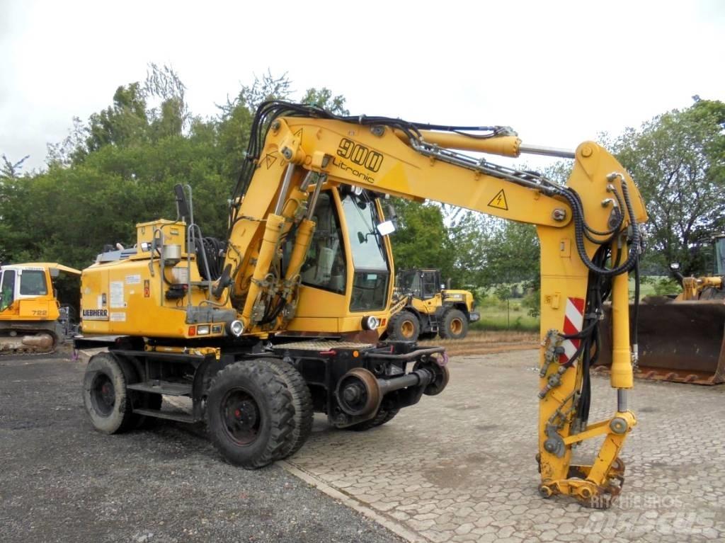 Liebherr A 900 C ZW Mobilbagger