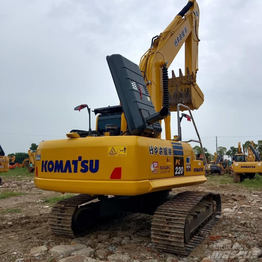 Komatsu PC 220 LC-8 Raupenbagger