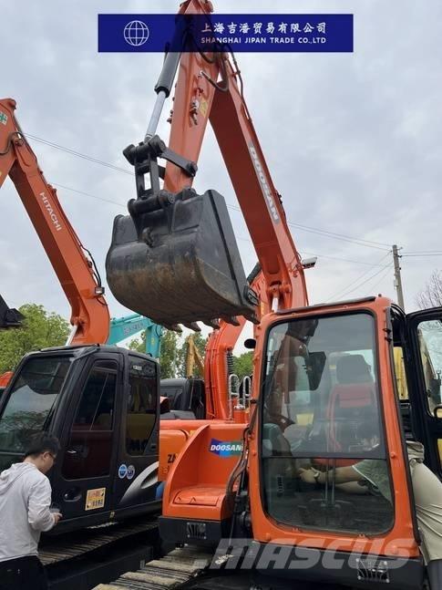 Doosan DX 75 Raupenbagger
