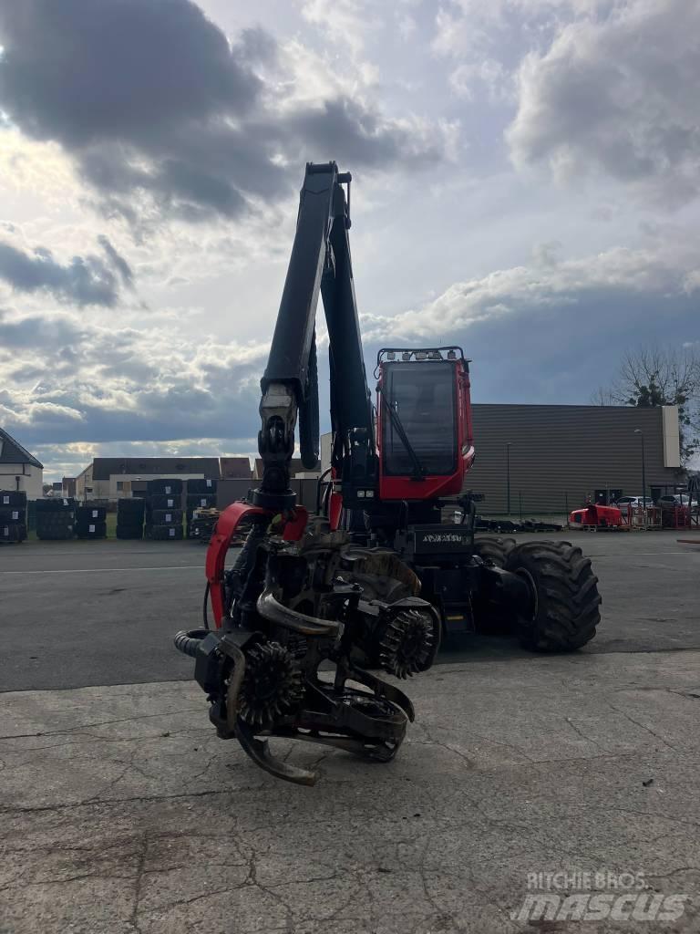 Komatsu 931 Harvester