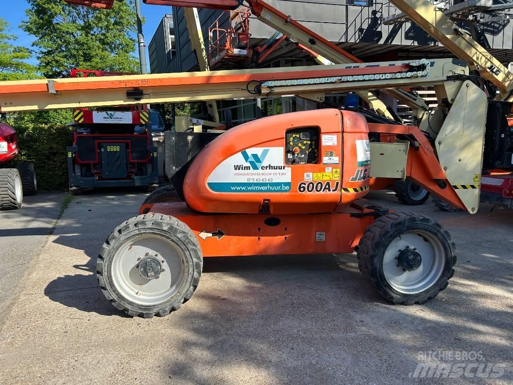 JLG 600 AJ Gelenkteleskoparbeitsbühnen