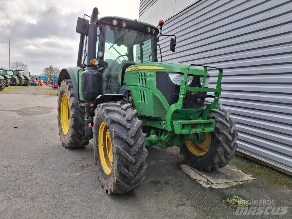 John Deere 6110M Traktoren