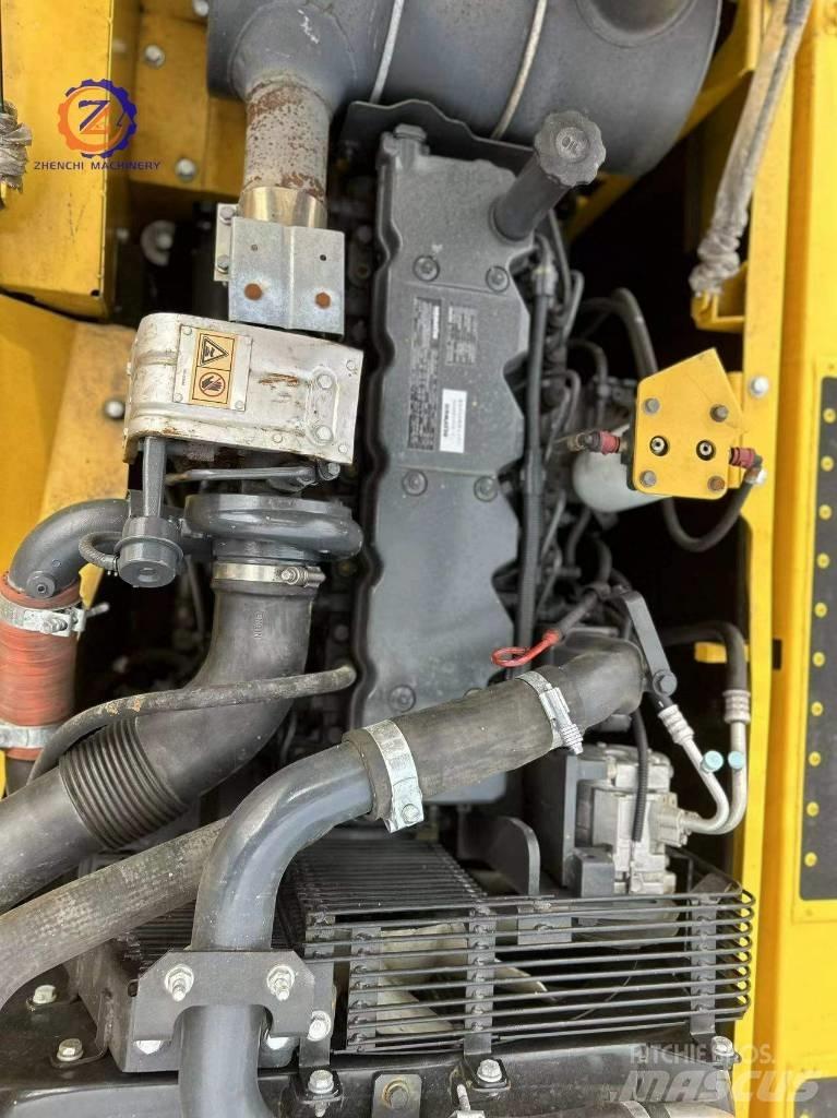 Komatsu PC 240-8 Raupenbagger