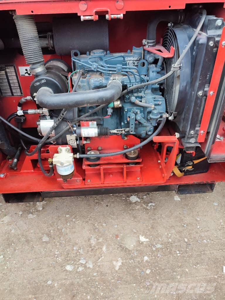 Manitou 120SC-2 Scheren-Arbeitsbühnen