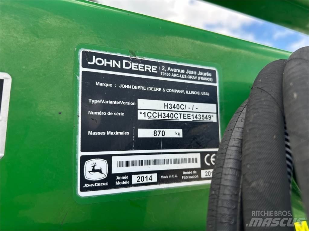 John Deere 6115M Traktoren