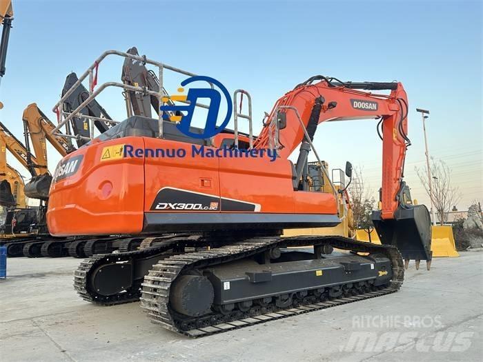 Doosan DX 300LC-9C Raupenbagger