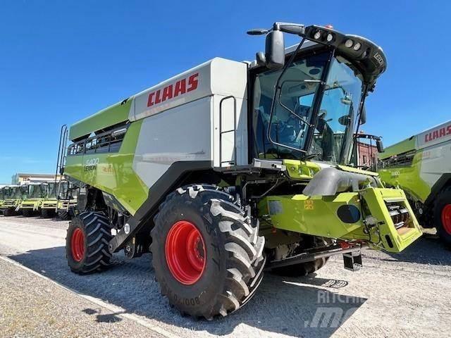 CLAAS LEXION 5400 Mähdrescher