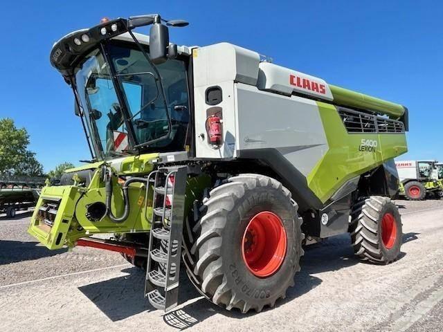 CLAAS LEXION 5400 Mähdrescher