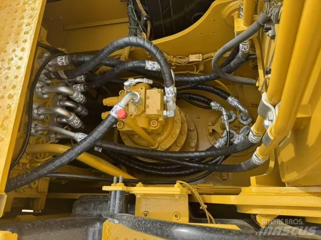 CAT 323GC Raupenbagger