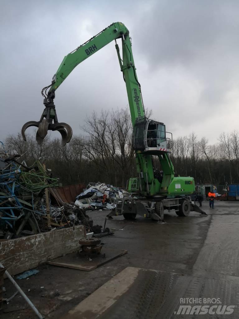 Sennebogen 830 M Materialumschlag