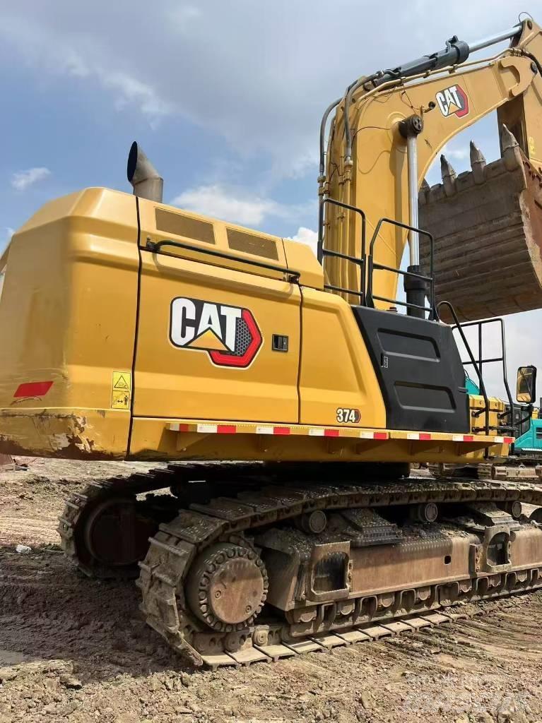 CAT 374 Raupenbagger