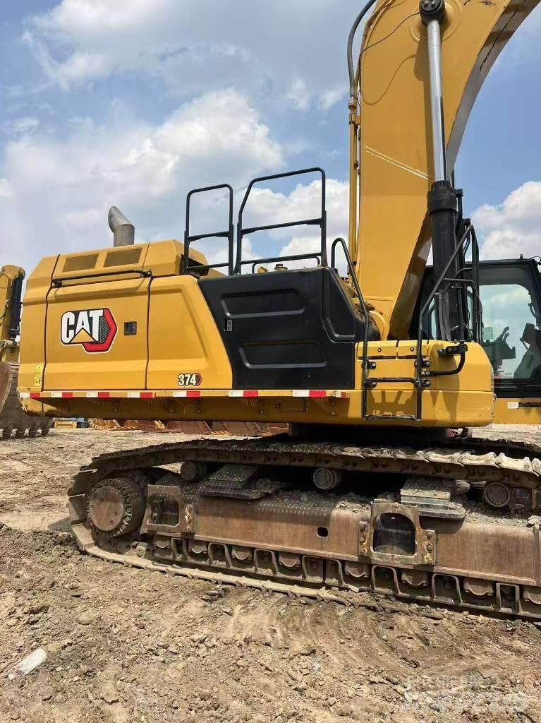 CAT 374 Raupenbagger