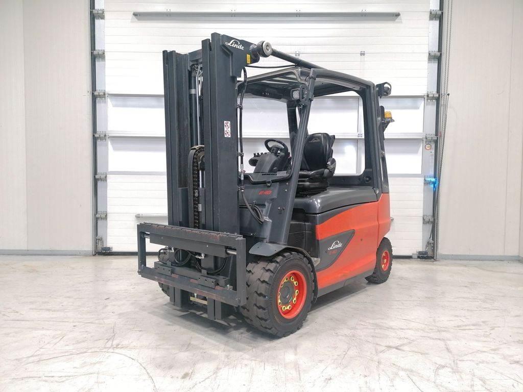 Linde E40HL-01/600 Elektrostapler