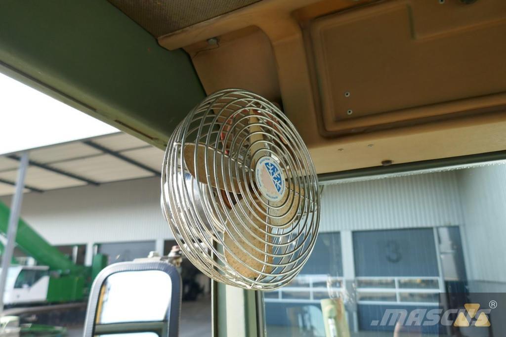 CAT 130G Ex-army Grader