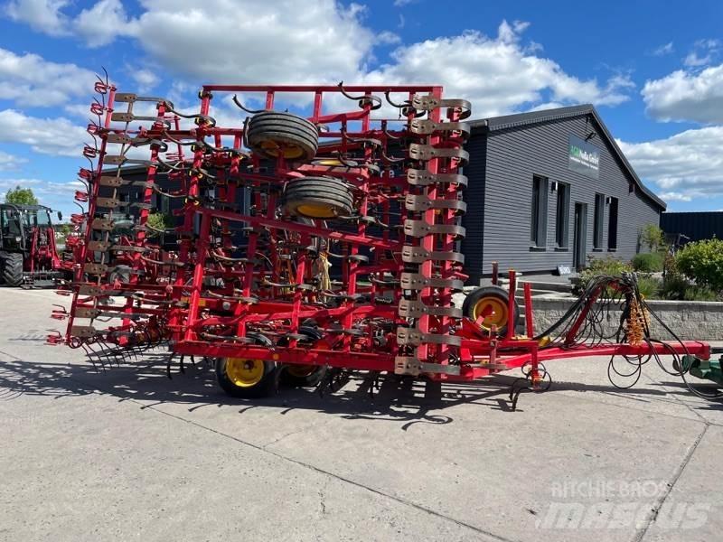 Väderstad NZA 800 Drillmaschinenkombination
