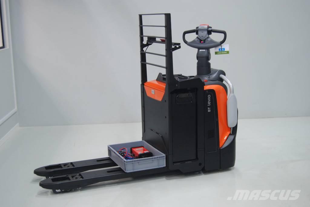 Toyota LPE250 Gabelstapler mit Fahrerstand