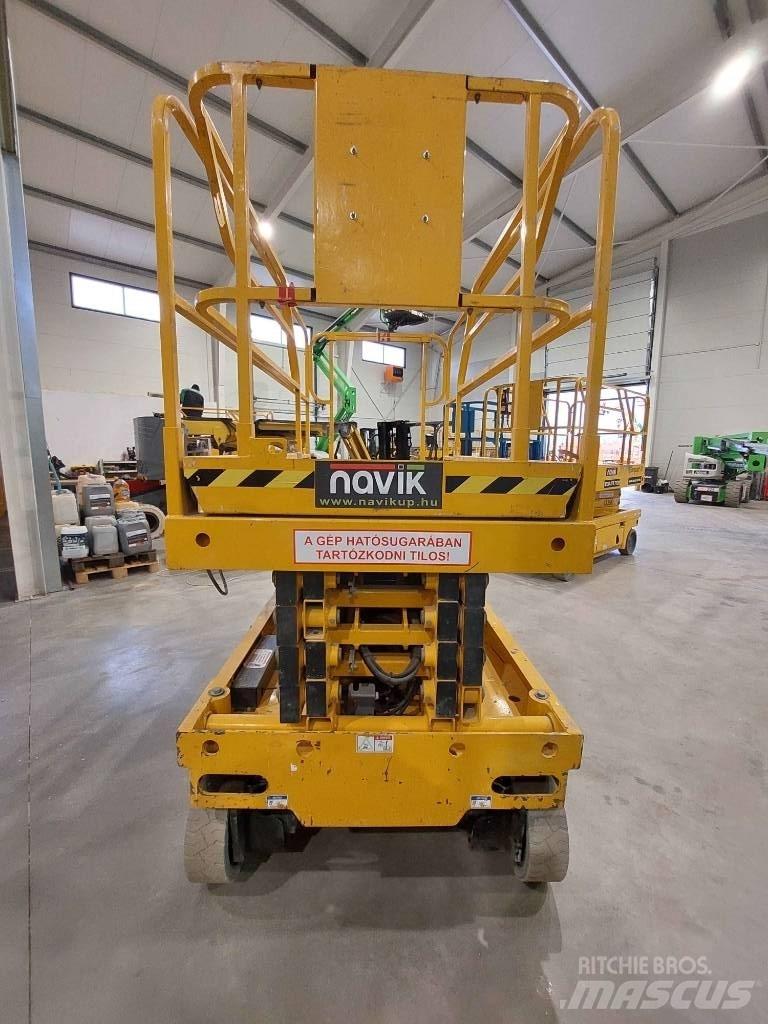 Haulotte Compact 12 Scheren-Arbeitsbühnen