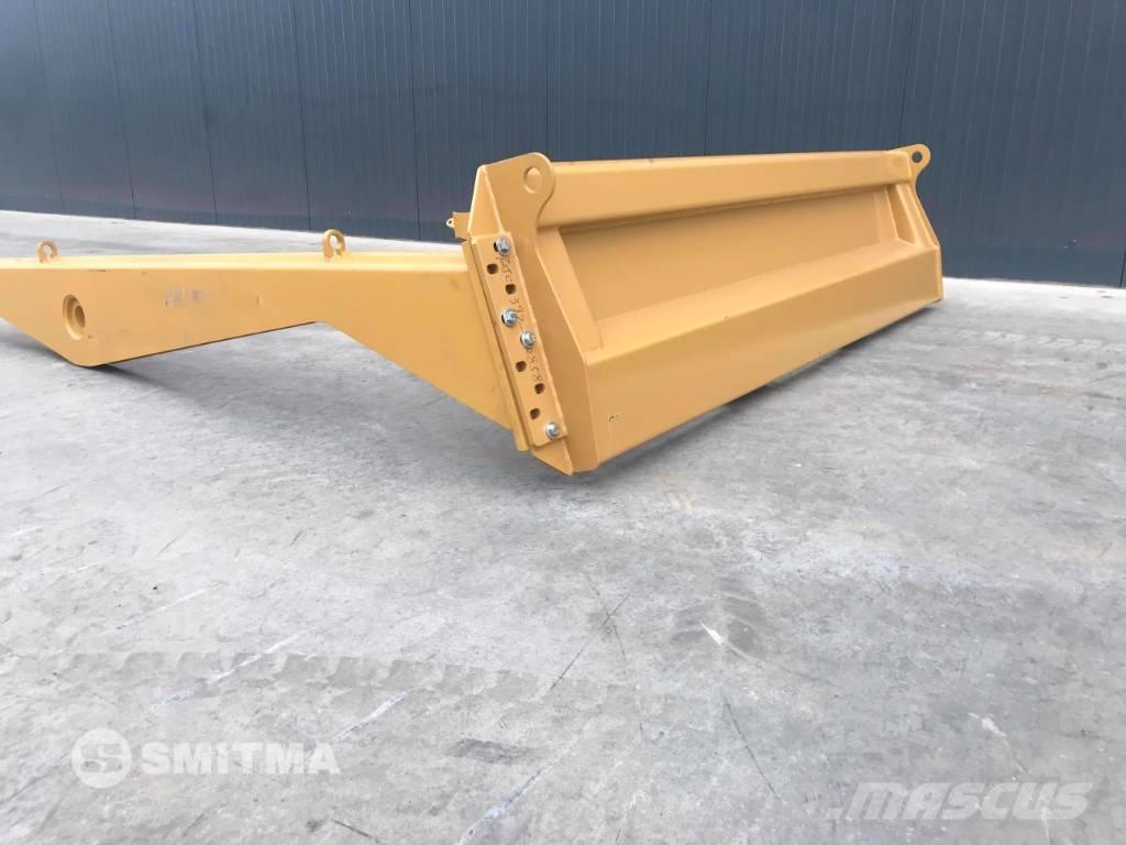 CAT 725C Heckklappe