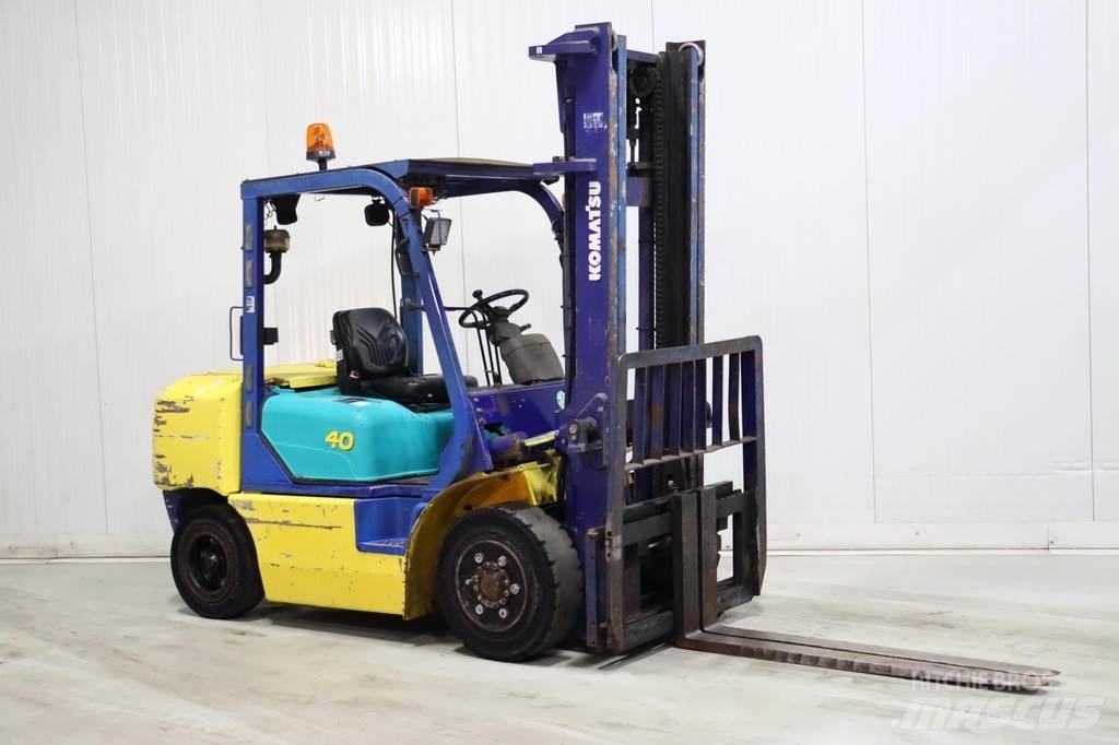 Komatsu FD40ZT-7 Dieselstapler