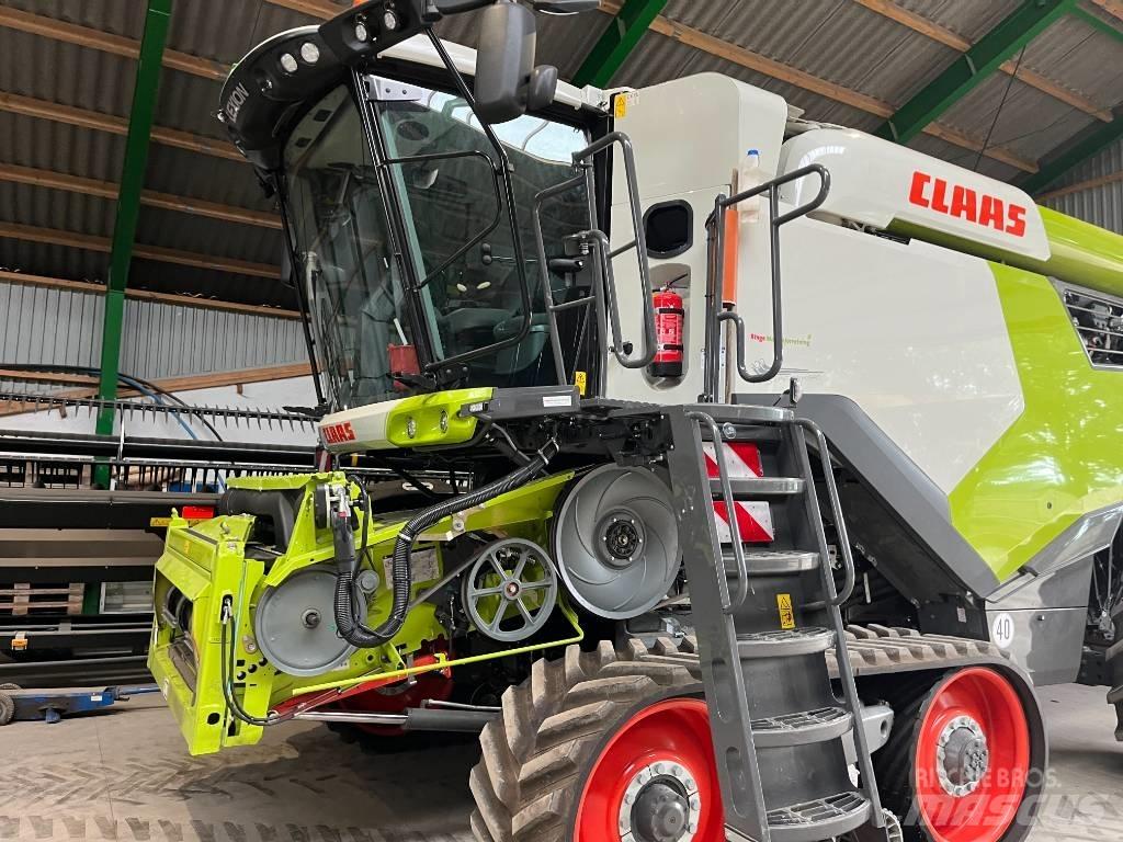 CLAAS Lexion 8800 TT Mähdrescher