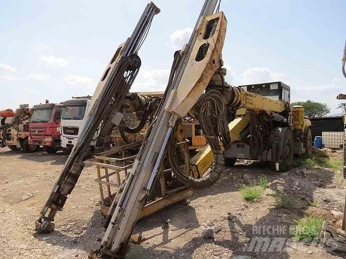 Atlas Copco E2C Oberflächenbohrgeräte