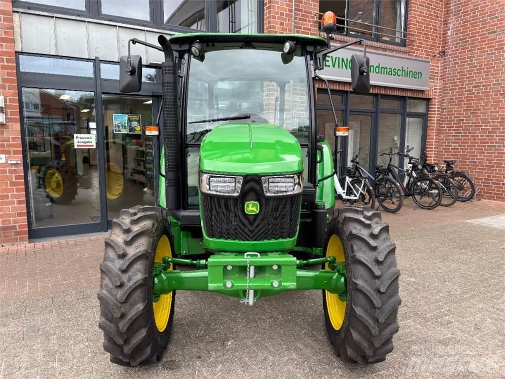 John Deere 5058E Traktoren