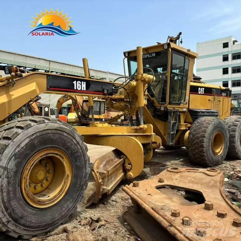 CAT 16h Grader