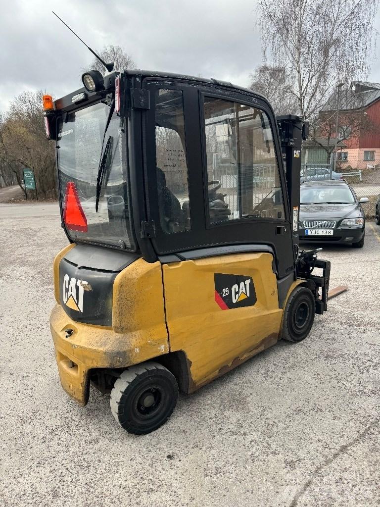 CAT EP25N Elektrostapler