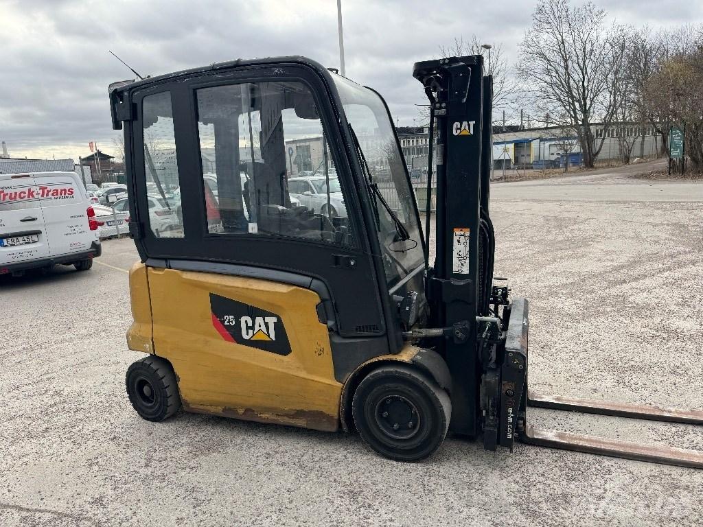 CAT EP25N Elektrostapler
