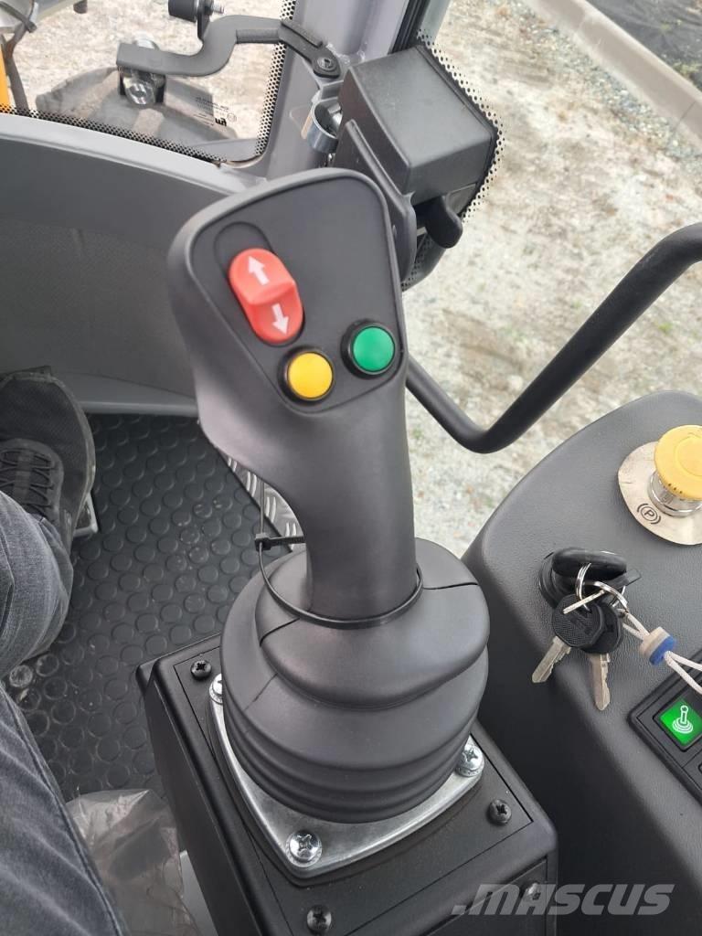 Paus SL 9075 Teleskop-Radlader